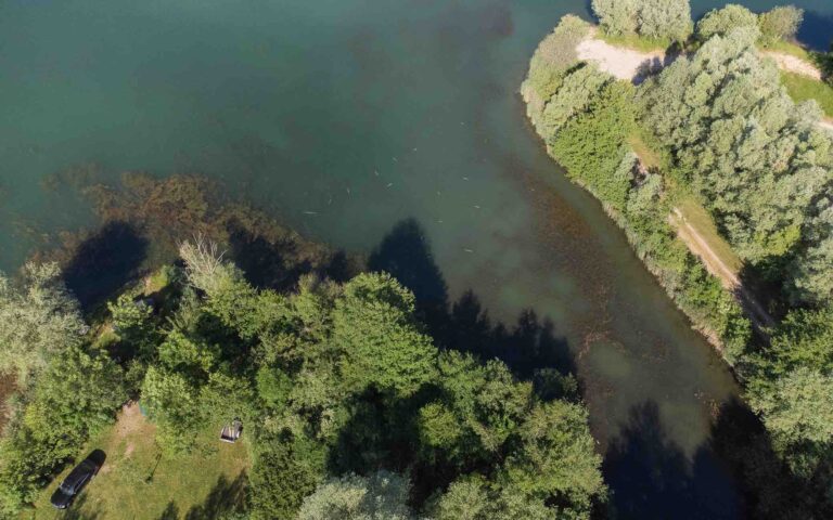 vue drone poste 14 étang tronc du chêne cap nature
